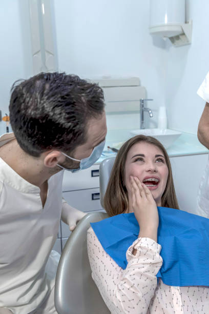 Best Emergency Broken Tooth Repair in Bath, MI